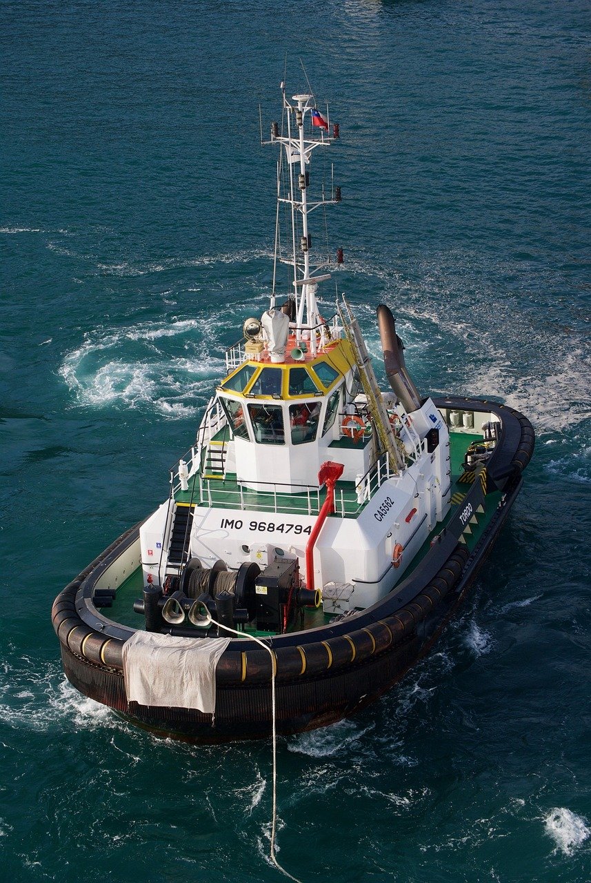 boat, tug, tug boat, ship, sea, nautical, shipping, port, water, nature, transportation, maritime, harbor, transport, tugboat, container, cargo, vessel, freighter, coast, marine, seafaring, ocean